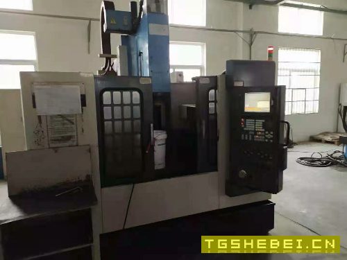 三台2009年马扎克vtc-16an加工中心