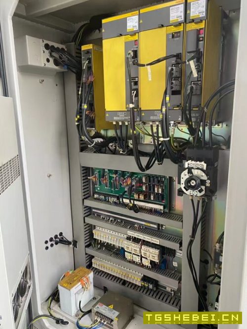 出售:精品友佳FTC450斜床身数控车