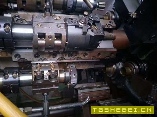 德国原装舒特Schutte多轴车床壹台