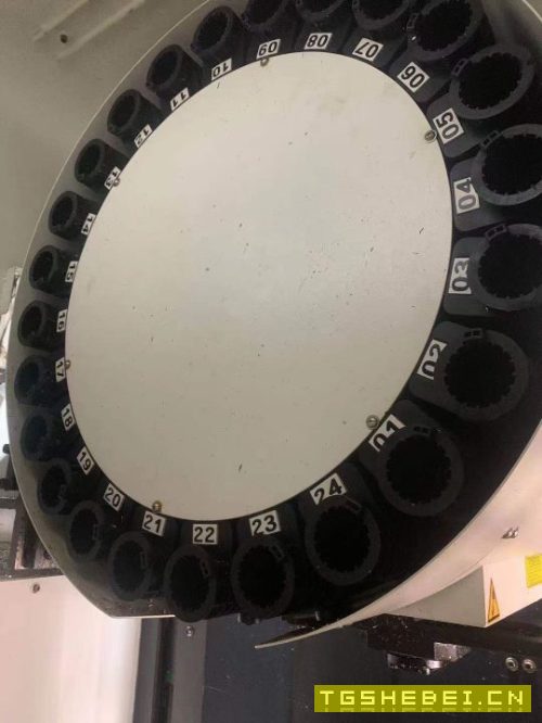 低价出售650加工中心一台