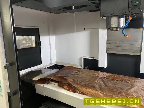 出售：同款5台韩国威亚650/50加工中心