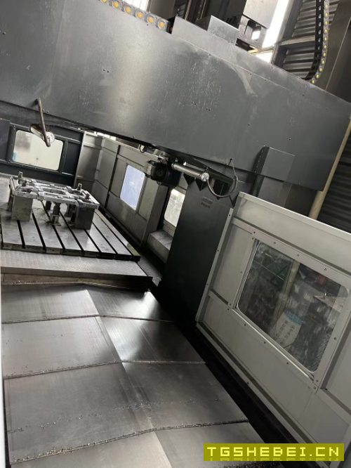 出售：苏州德阳3021龙门加工中心