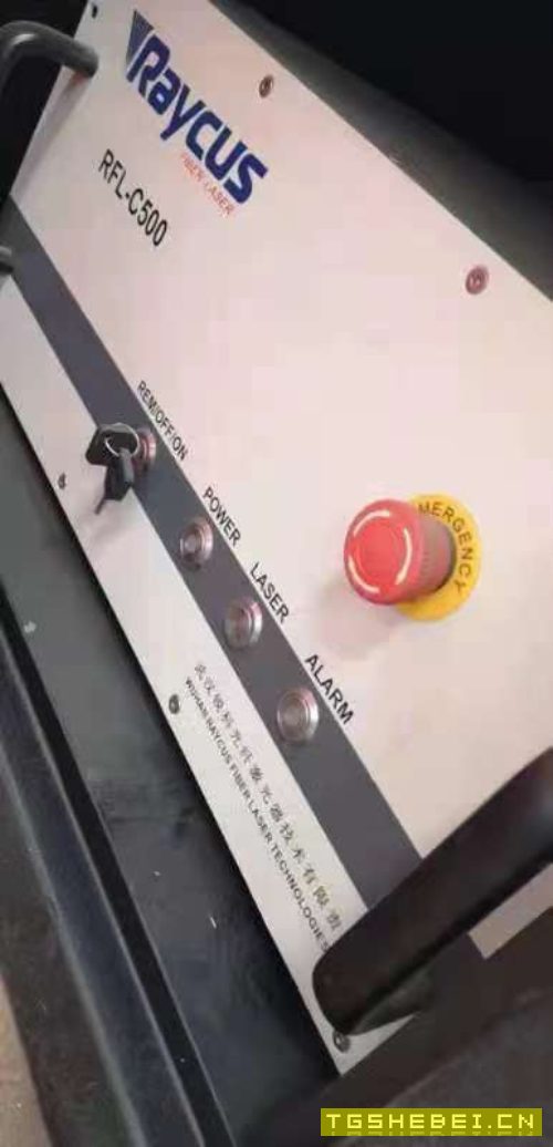 无锡庆源1530型激光切割机