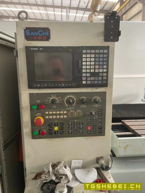 出售4500型材机