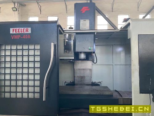 出售:同款四台友佳1052立式加工中心