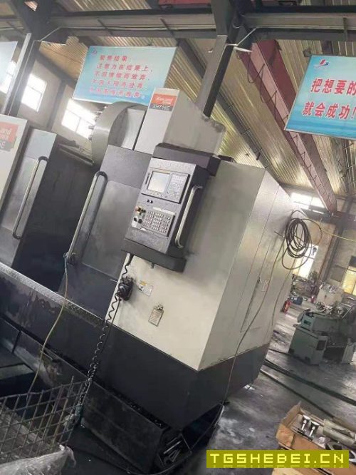 汉川716E,主轴BT50,发那科系统。