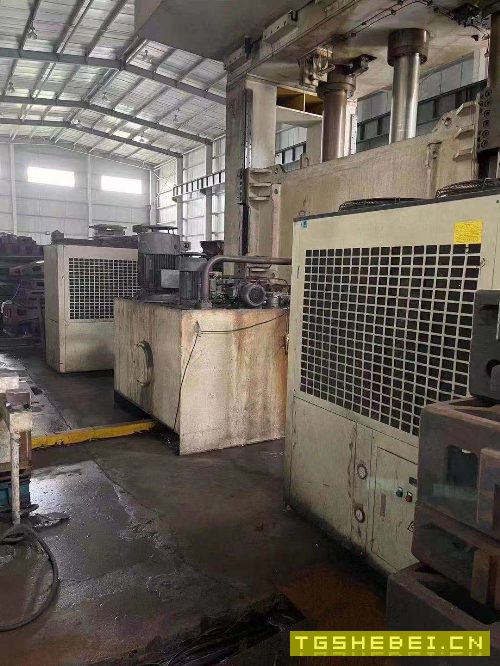 出售800吨快速薄板拉伸液压机