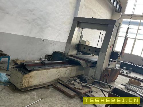 在位出售1600Ⅹ4000龙门铣床，东西不错
