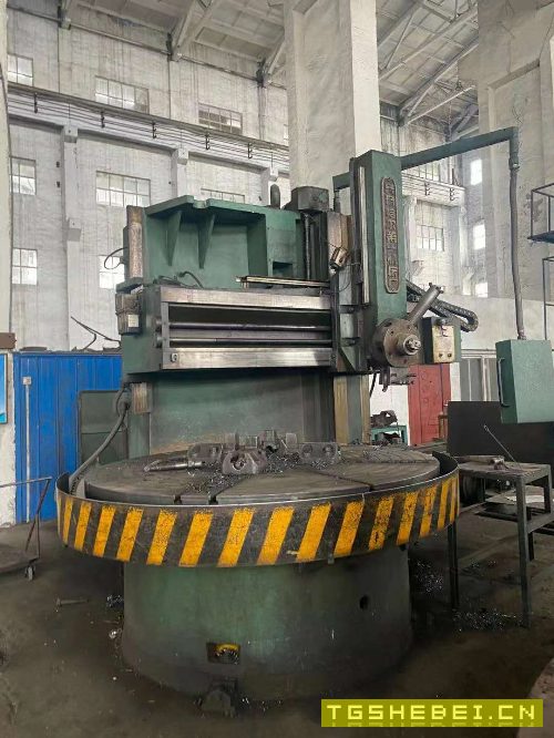 在位出售06年齐齐哈尔cx5125e单柱立车加工直接2500