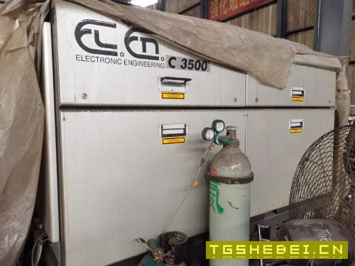 处理3000w楚天二氧化碳激光切割机双交换工作台