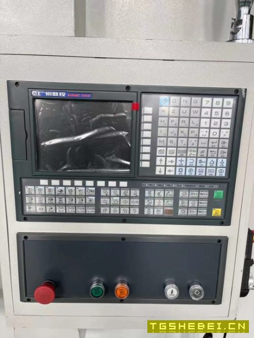 准新机61100/2米数控车床