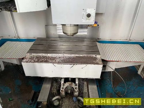 出售南通600立式加工中心