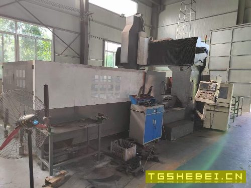 已定工厂在位使用南京中德3018数控龙门铣,三菱m70系统