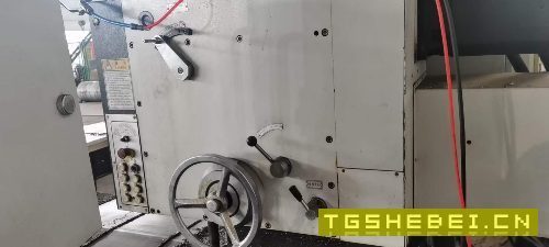 9.9成新汉川611c/4镗铣床在位出售