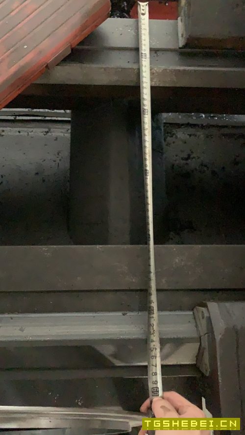 在位出售两台10001500数控车