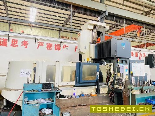 出售:台湾高峰B2616数控龙门铣,在位出售可以试车。参数如下表。