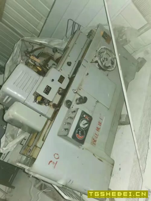 友友兵工厂7520螺纹磨八台,三台汉江,五台上海的在位机。