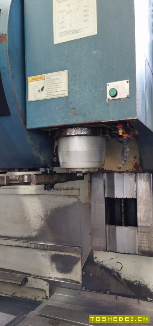 出售：友佳VB-610A加工中心
