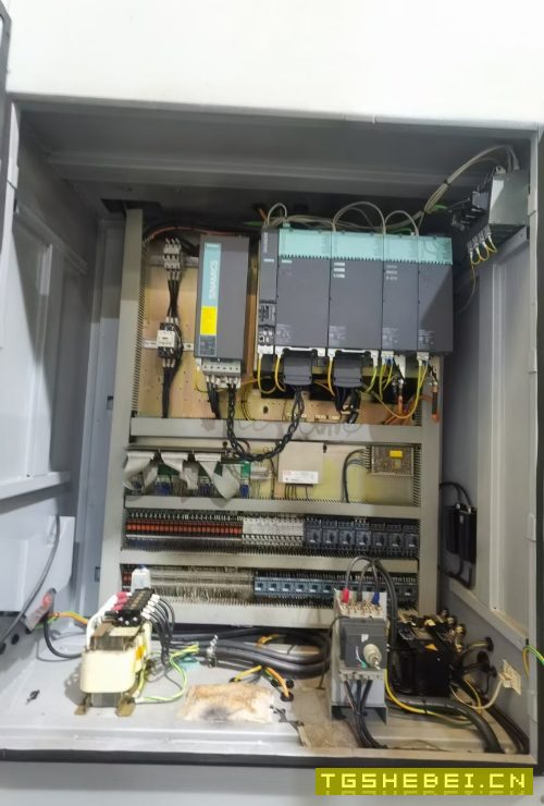 台湾新虎将GT-138V高速加工中心，主轴转速24000rpm，HSK63刀柄24把刀，西门.