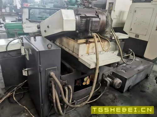 出售:精品上海1332X1000外圆磨床,安装少用。
