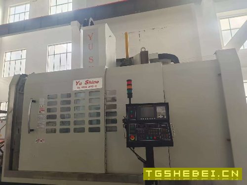 台湾油欣1.6米立式车铣中心