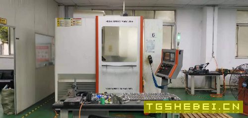 黑田YMV855加工中心