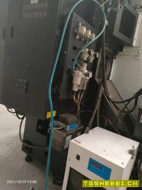 2018年加工中心1060，品牌台群，发那可FM系统，安装少用，三线规直连，原厂.