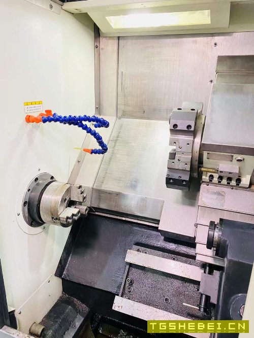 精品宝鸡CK6536数控斜轨车床