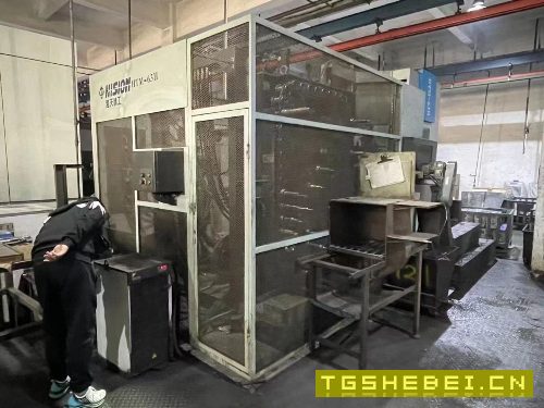 出售:2012年海天精工630卧式加工中心,BT50主轴,60把刀库,三硬轨,全闭环.