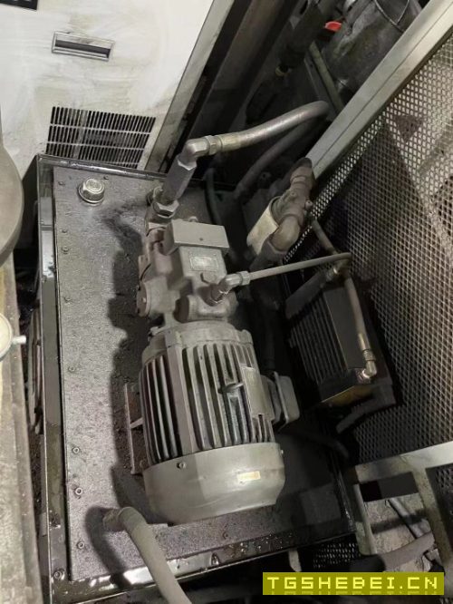 出售:2012年海天精工630卧式加工中心,BT50主轴,60把刀库,三硬轨,全闭环.