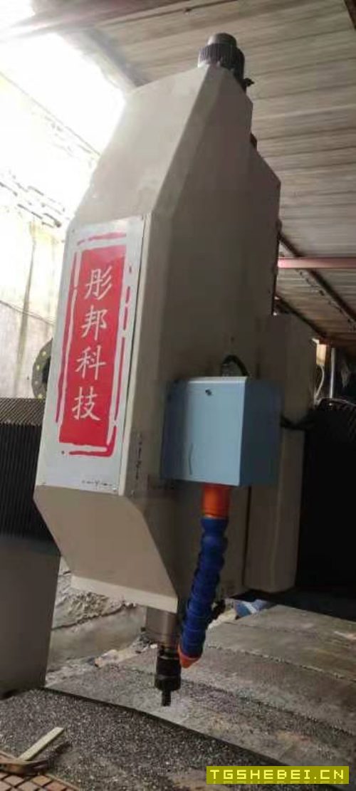 出售：20年德州彤邦1625数控龙门铣。参数如下表。