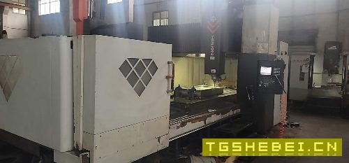 两台海天高速龙门铣QG2330,三菱M700系统,三线带光栅尺。有想法的老板可以.