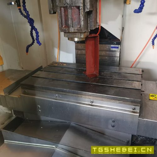 出售：30台润星HS500T钻攻中心，三轴行程500400300，发那科0iMF系统，BT30.