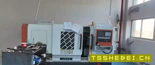 在位出售云南6150乘1米数控车