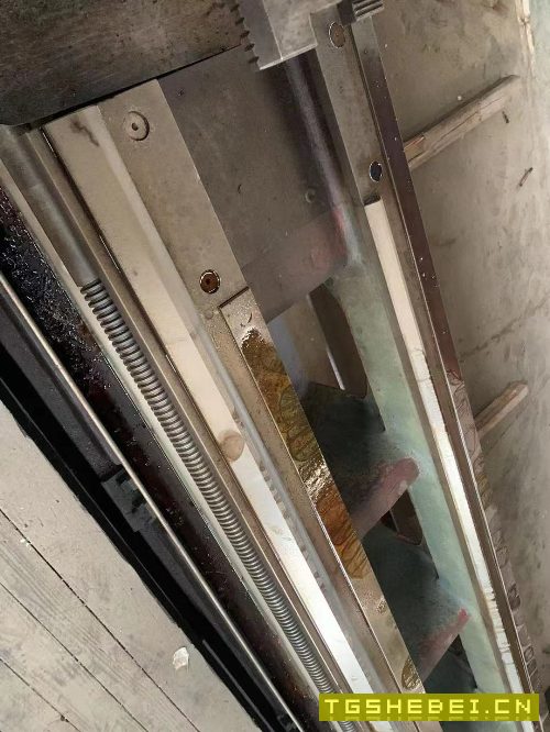 出售6280ⅹ5000米普车