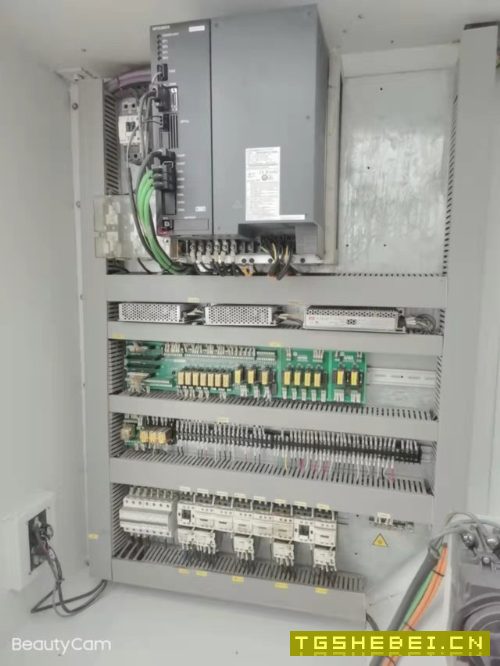 到货同款两台德扬850加工中心