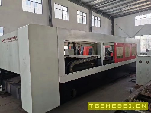 18年天琪6000瓦6020交换工作台,锐科激光器带质保,柏楚系统,自动对焦切割.