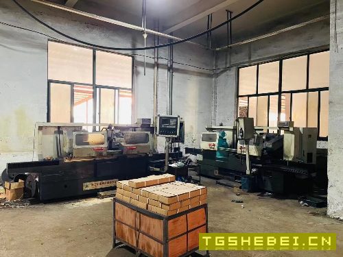 两台浙江全顺1332B/1000数控原装外圆磨床,带自动测量仪,KND1000T-Ci总线.