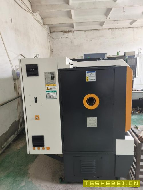 宝鸡机床SK50P,全防护,三档档内无极变速,广数980tdi,一年质保的新机。