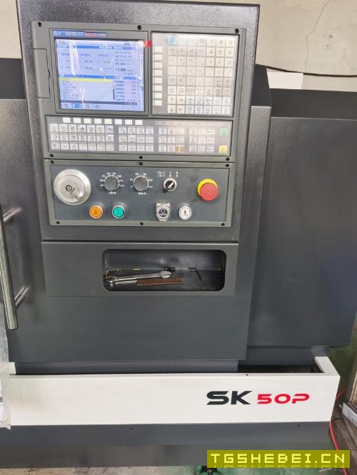 宝鸡机床SK50P,全防护,三档档内无极变速,广数980tdi,一年质保的新机。