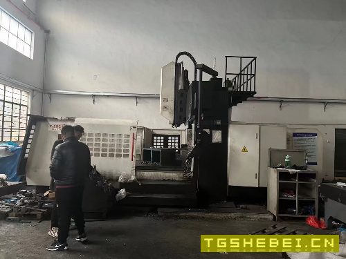 常州纽新数控2518龙门加工中心
