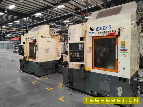 重庆五轴高速滚齿机YS3118CNC5