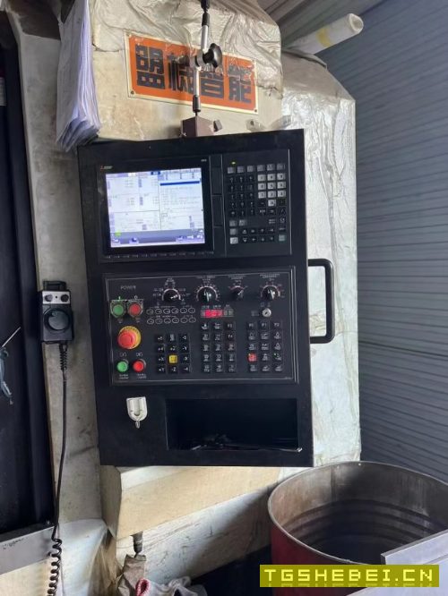 出售1580加工中心一台