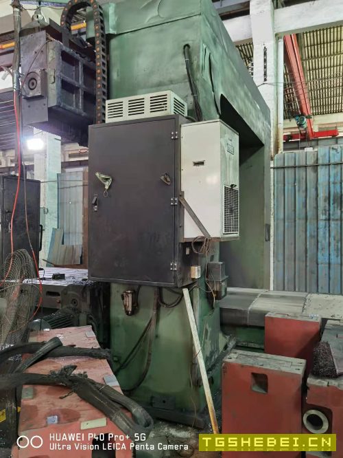 出售4.2x2.2米龙门铣床