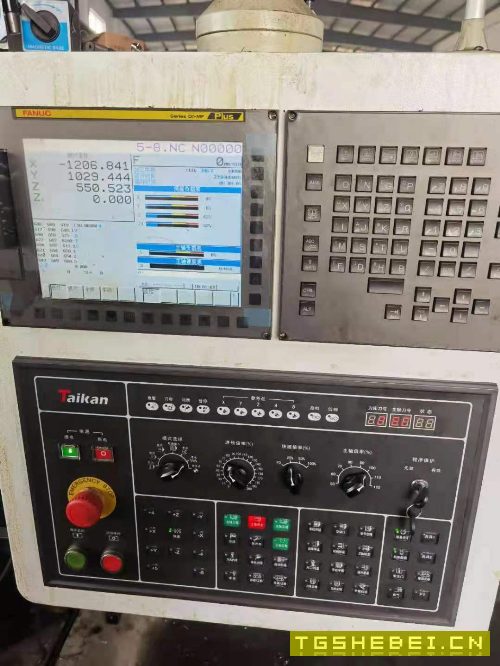 出售:台群3360龙门加工中心,25006000工作台