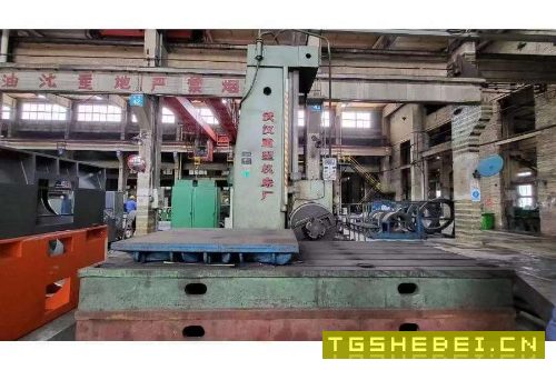 出售:T6216C落地镗一台。行程:2X4米。无回台。