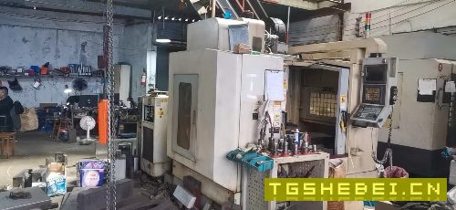 出售：台湾绮发850加工中心，三线轨，发兰克系统.
