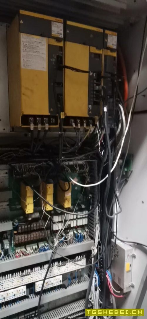 出售:台湾绮发850加工中心,三线轨,发兰克系统.
