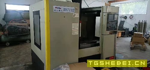 出售:2015年维达7132立式加工中心,硬轨。