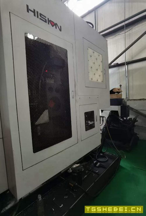 出售：海天500双工位卧加一台